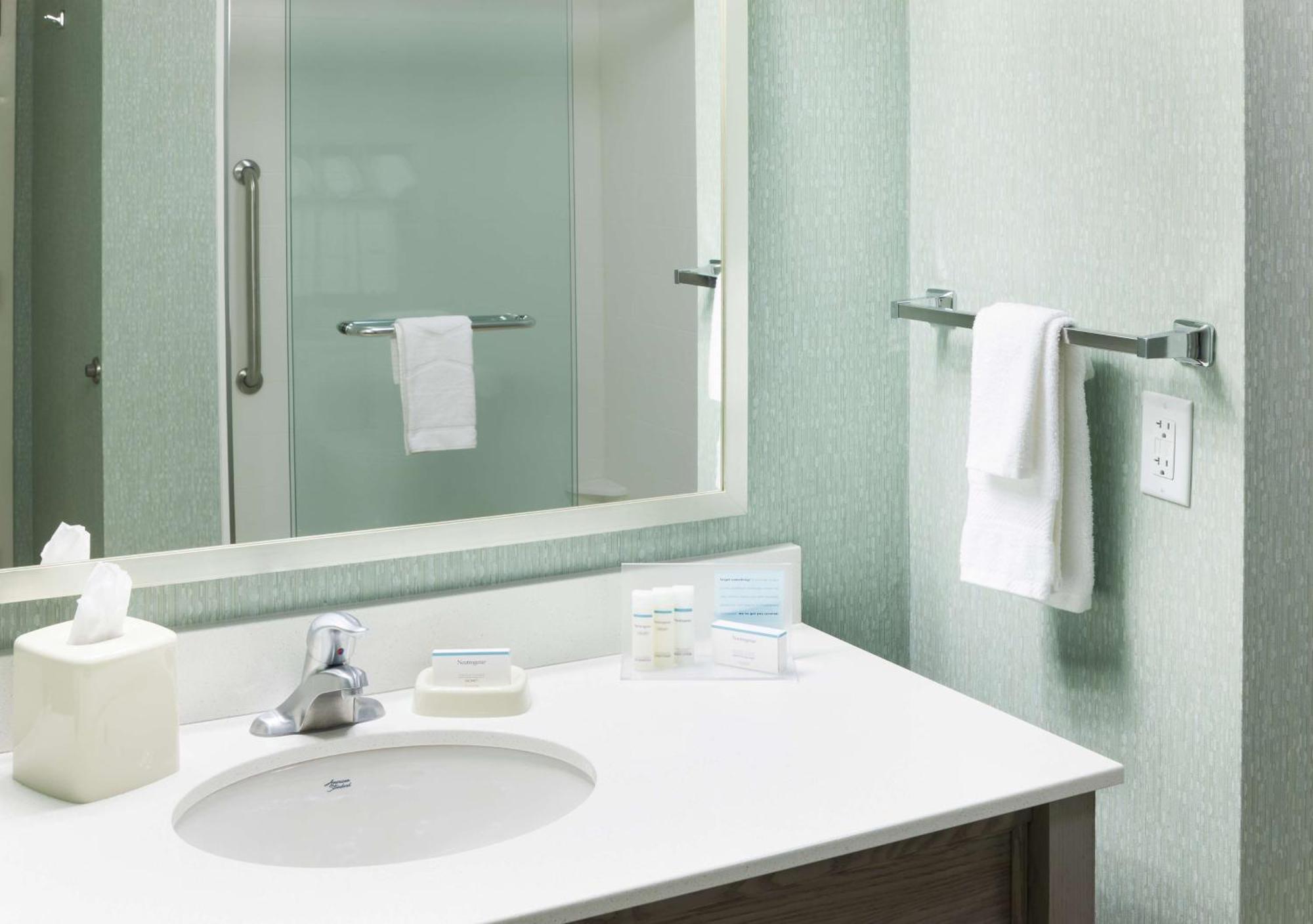 Hampton Inn & Suites By Hilton Carolina Beach Oceanfront Ngoại thất bức ảnh